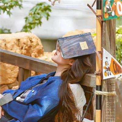 爱上你的日和月